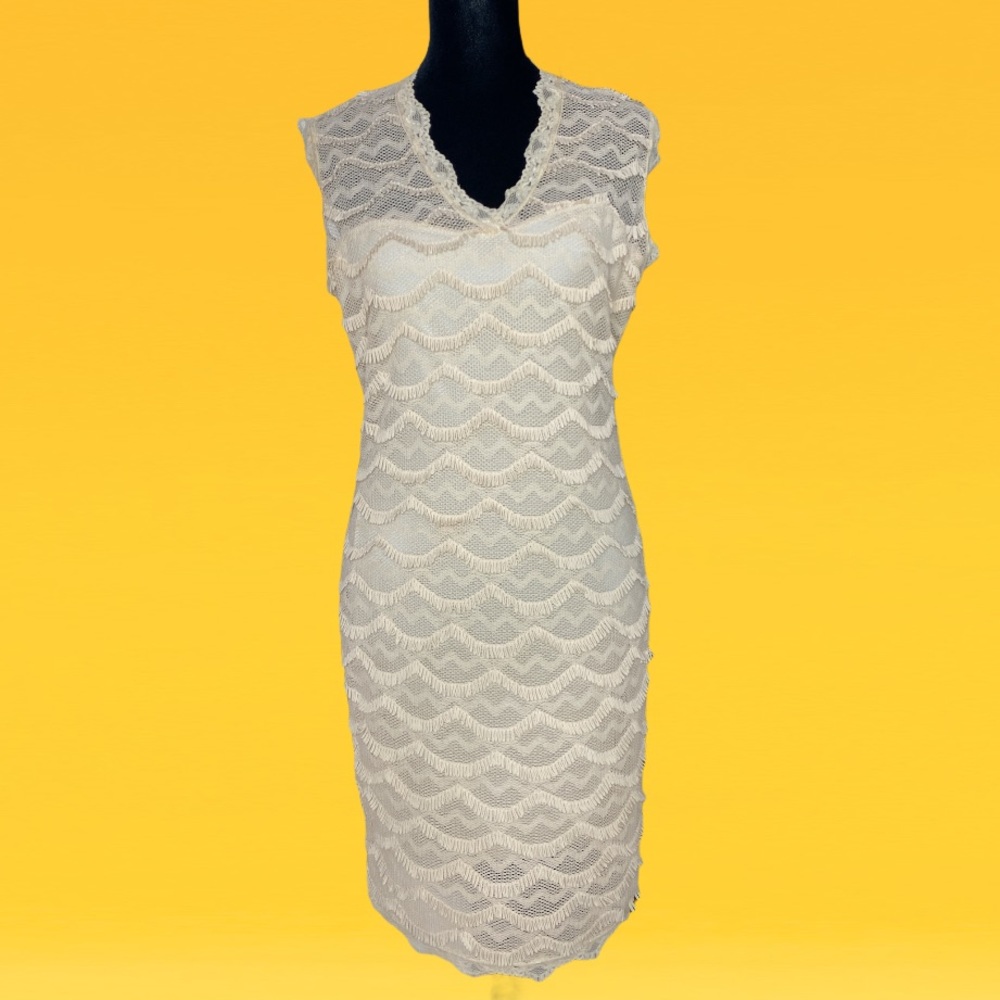Vintage lace mini dress size small